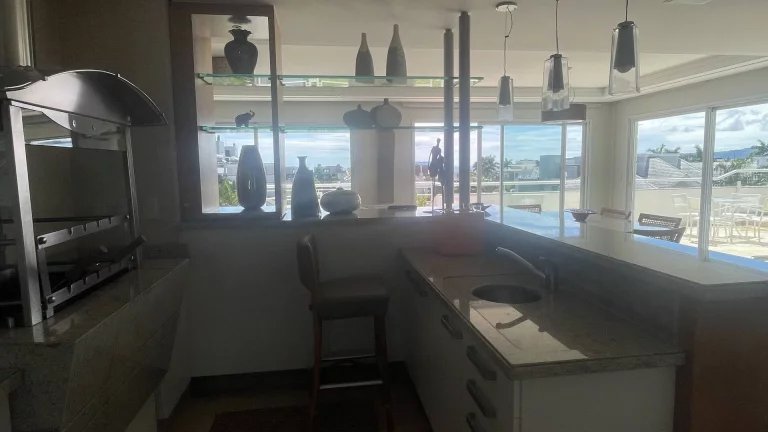 Imagem Cobertura com Piscina Privativa e Vista Mar em Jurerê Internacional