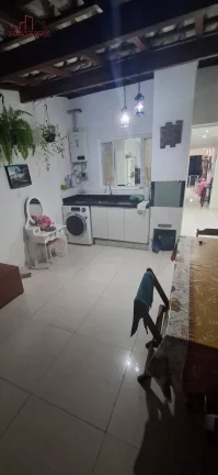 Imagem Casa impecável no condomínio Villa Bella Horto do Ypê