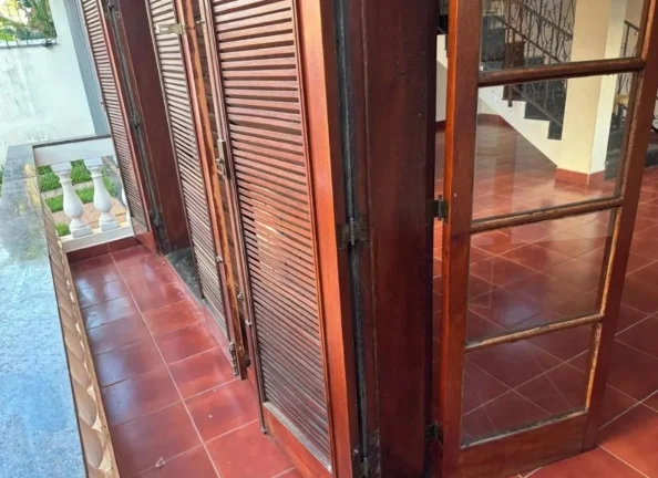 Imagem Casa Comercial para Locação em Tatuí-SP 7 Salas, 4 Banheiros, 4 Vagas, 200m² - Jardim São Paulo