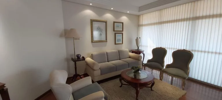 Imagem Ed. Lygia Guidotti Alves- Centro - Alto padrão, 1 por andar, 256 m² de área útil, com 4 dormitó...