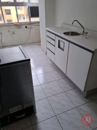 Imagem Próximo ao Hospital de Clinicas, sala 60 m².