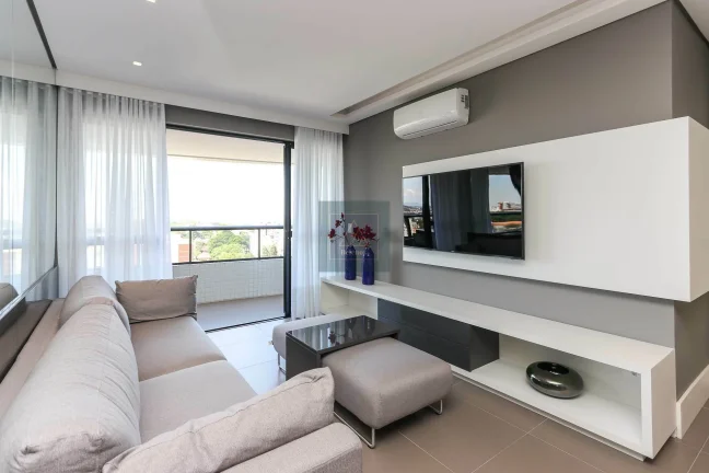 Imagem BACACHERI - Condomínio Cabral Hills - 3 quartos (1 suíte). 110,90 m² privativos. 2 vagas.