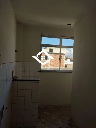 Imagem Alugo apartamento no Condomínio Toulon