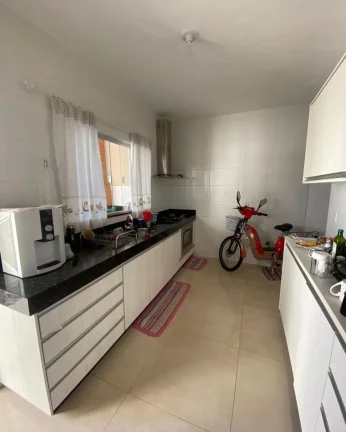 Imagem Casa De 2/4 C Suite No Jardim Veneza