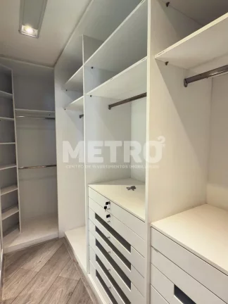 Imagem Apartamento à venda, orla, 3 quartos, todos suítes, um com closet, vista Rio