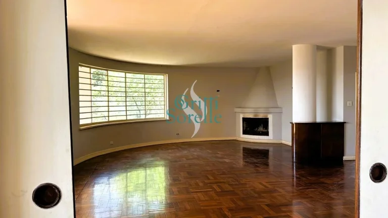 Imagem Casa de Vila Fechada em Pacaembu - São Paulo/SP.
