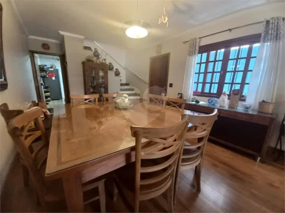Imagem Casa à venda com 5 quartos, sendo 3 suítes, em Butantã, São Paulo - SP