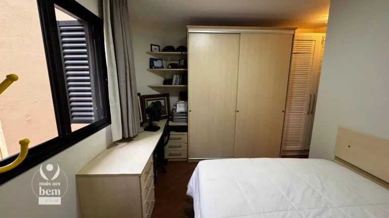 Imagem Apartamento com 2 dormitórios à venda, 82 m² por R$ 570.000,00 - Batel - Curitiba/PR