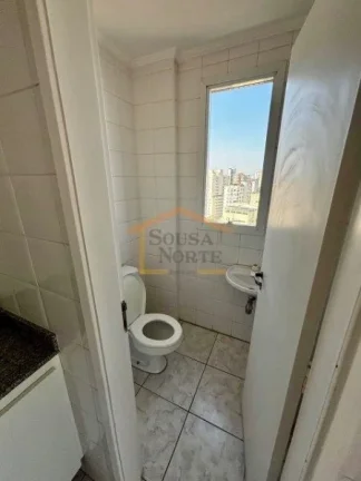 Imagem Sala comercial, para locação com 45m². 
Dispõe de 2 banheiros e 1 vaga de garagem. 
Sala ampla e...