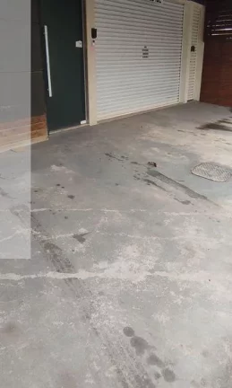 Imagem Comercial para Venda em Nova Friburgo, Mury, 2 dormitórios, 1 suíte, 2 banheiros, 2 vag