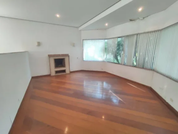 Imagem Casa Sobrado, 7 dormitórios ( 4 suítes), piscina,12 vagas, Tamboré - Barueri/SP.