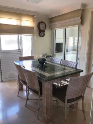 Imagem Cobertura Duplex no Pacaembu com 3 suítes e 6 vagas, 848m²