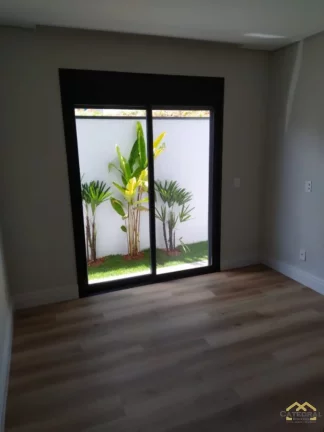 Imagem Casa Térrea com 3 suítes e 4 vagas cobertas no condomínio Brisas Jundiaí