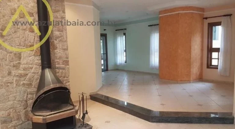 Imagem Casa à Venda no Condomínio Flamboyant em Atibaia