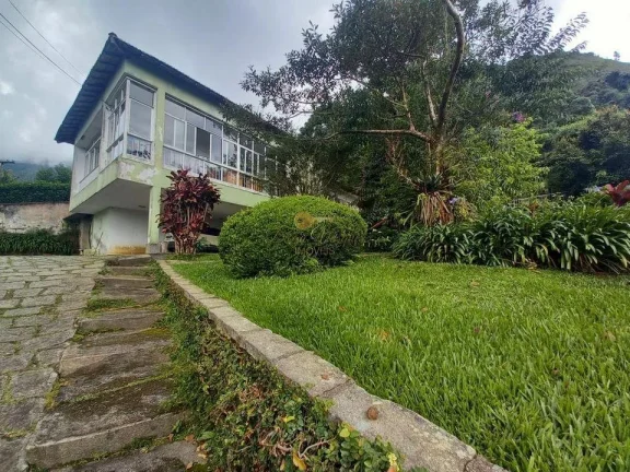 Imagem Casa para Venda em Teresópolis / RJ no bairro Cascata dos Amores