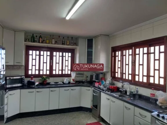 Imagem Sobrado à venda, 279 m² por R$ 1.300.000,00 - Jardim Santa Mena - Guarulhos/SP