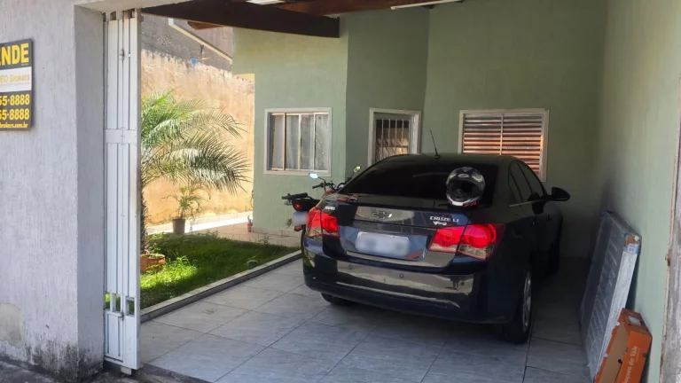 Imagem Casa com 2 dormitórios à venda, 69 m² por R$ 350.000,00 - Parque dos Príncipes - Jacareí/SP