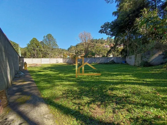 Imagem Casa com terreno plano de 3.850m² 6 quartos (3 suítes) - À 15 minutos do centro de Teresópolis