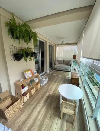 Excelente apartamento à venda no Panamby - Área: 143m² - 03 suítes - Living com ampla varanda en...