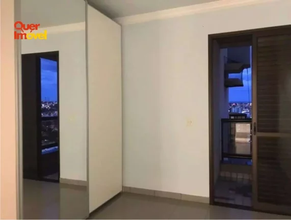 Imagem Imperdível! Apartamento de 4 quartos no Centro de Ribeirão Preto-SP com 2 suítes e 133,00 m². Agende sua visita agora! Quer Imóvel Negócios Imobiliários!