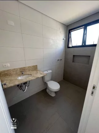 Imagem Sobrado com terraço, 3 quartos sendo 1 suíte à venda por R$ 830.000 - Tingui - Curitiba/PR