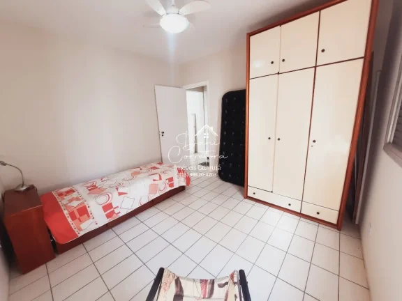 Imagem Apartamento à venda no Guarujá na Praia das Pitangueiras.