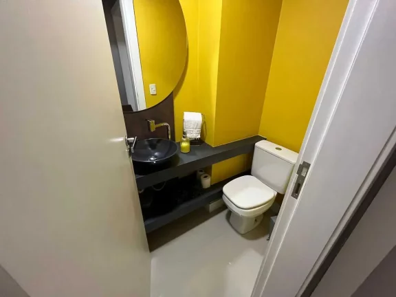 Imagem Apartamento alto padrão com 3 suítes e 3 vagas de garagem em Balneário Camboriú/SC