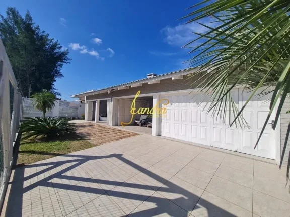 Imagem Casa em Atlântida totalmente reformada
