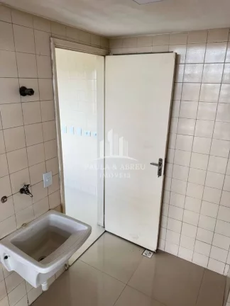 Imagem Apartamento 58m², 2 Dormitórios, 1 Banheiro, 1 Vaga fixa, andar alto, perto da AV dos Estados, no Sítio Pinheirinho-SP