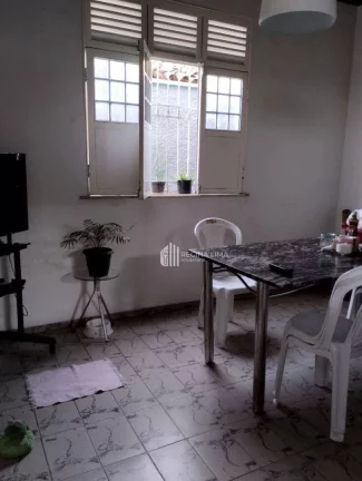 Imagem Casa duplex pronta para morar, 5 dormitórios à venda por R$ 850.000,00 - Nossa Senhora das Graças - Teresina/PI