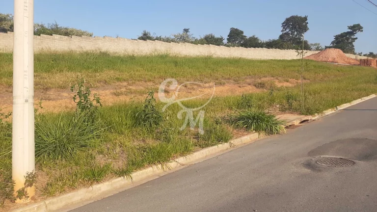 Imagem Terreno em Condomínio no Jardim Guanabara