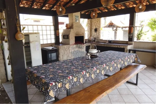 Imagem Casa com sete dormitórios e 4 banheiros em Itaúna,saquarema.