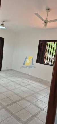 Imagem Sobrado à Venda - Amplo, Funcional e Bem Distribuído