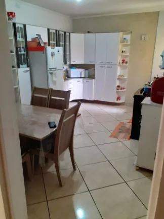 Imagem Sobrado à venda, 315 m² por R$ 636.000,00 - Vila Pereta - Poá/SP