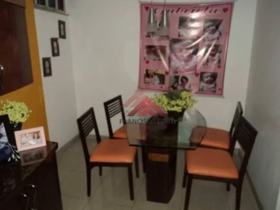 Imagem Casa com 3 dormitórios à venda, 100 m² por R$ 470.000,00 - Rocha - São Gonçalo/RJ