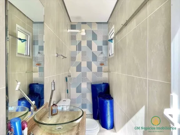 Imagem Moderna, 4 suítes, gourmet, piscina! no condomínio Vintage