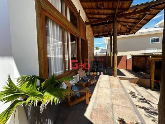 Imagem Casa com 3 dormitórios à venda, 380 m² por R$ 2.350.000,00 - Nova São Pedro - São Pedro da Aldeia/RJ