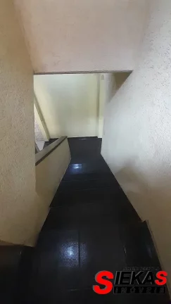Imagem Imperdível: Casa à venda na zona Leste de São Paulo, com 3 quartos, 1 suíte e 6 vagas de garagem!