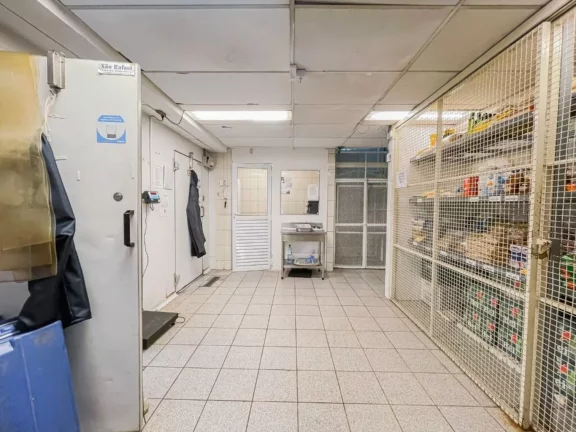 Imagem PREDIO COMERCIAL em São Paulo - SP, Bosque da Saúde