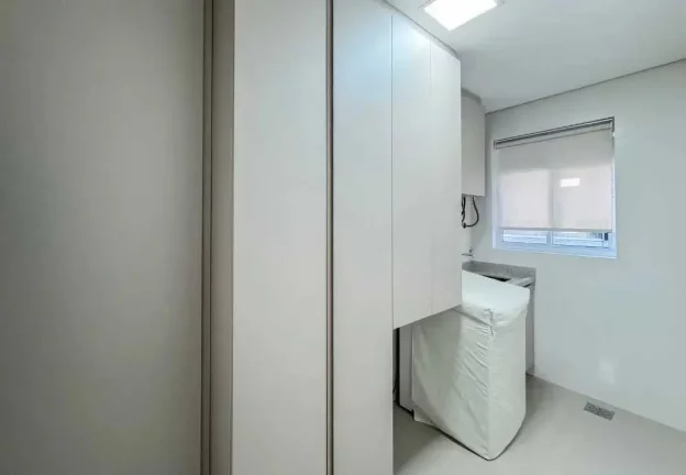 Imagem Apartamento com 3 suítes e 3 vagas - Centro de Balneário Camboriú/SC