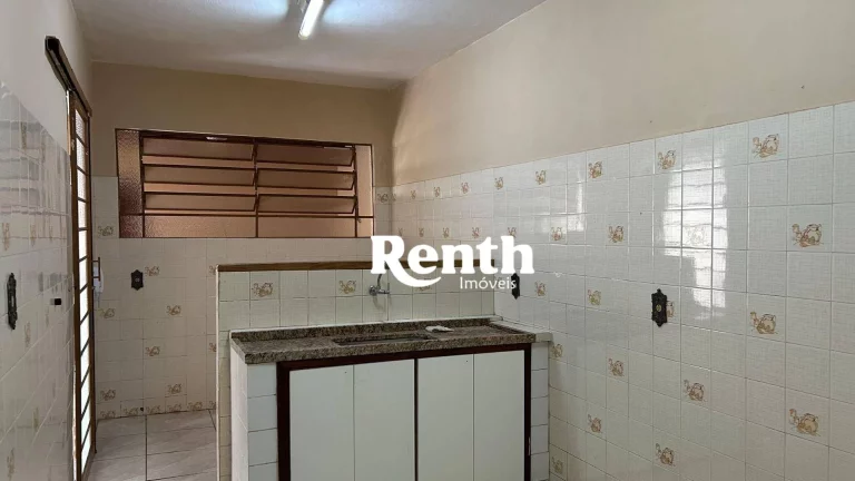 Imagem Casa com 4 dormitórios à venda, 191 m² por R$ 590.000,00 - Jardim Floridiana - Rio Claro/SP