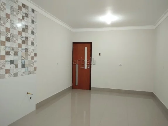 Imagem Sobrado com 170 metros quadrados, 3 dormitórios sendo os três suítes, sendo uma com varanda, ampl...