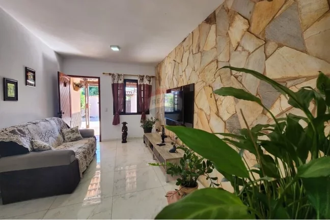 Imagem Casa linear dois quartos, 240m.