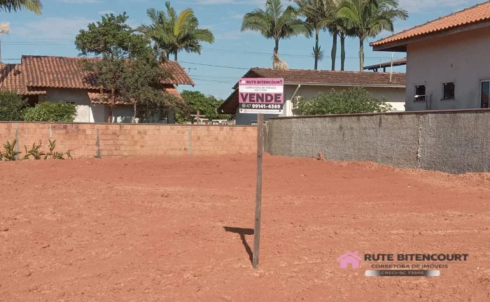 Imagem Terreno Próximo do Mar- Bairro Salinas- Balneário Barra do Sul / SC