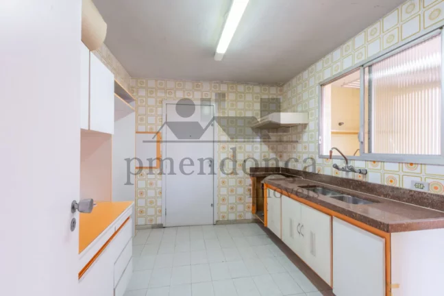 Imagem Higienópolis nobre apartamento com 167m², 03quartos (1 suíte) e 02 vagas.