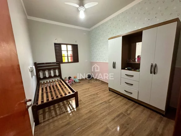 Imagem Casa com 3 dormitórios à venda, 200 m² por R$ 600.000,00 - Jardim Morumbi - Itumbiara/GO