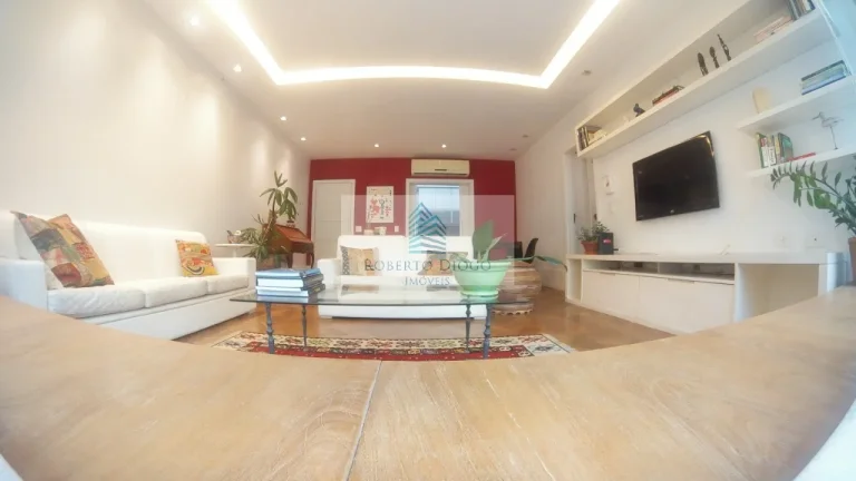 Imagem Apartamento à venda em Botafogo, Rio de Janeiro - 3 quartos, 1 suíte, 1 sala, 3 banheiros, 1 vaga de garagem - 120m²