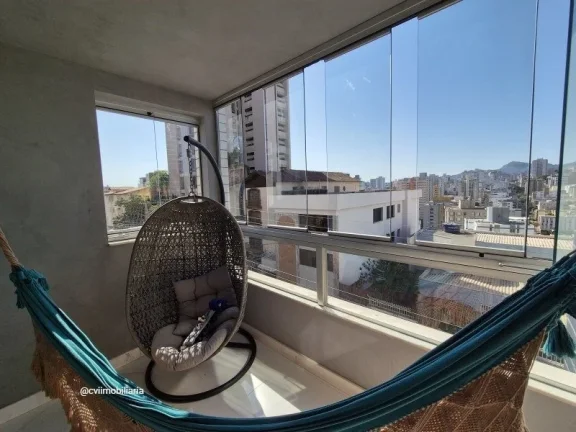 Imagem Descubra o conforto de viver em um espaçoso apartamento de 126m², localizado no charmoso bairro Co...