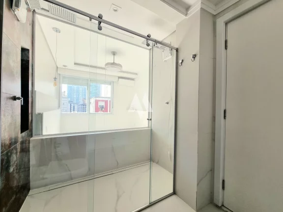 Imagem Apartamento padrão de 3 dormitórios sendo 2 suítes frente mar na Aparecida