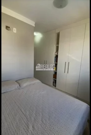 Imagem Casa com 3 dormitórios no Condomínio Moradas, no bairro Recreio dos Bandeirantes em Uberaba